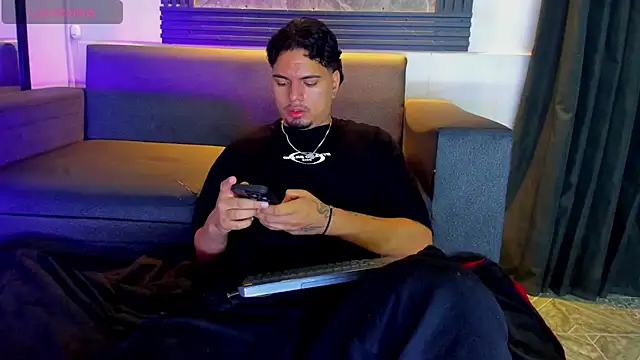EnriquevillaF online show from 09-25-25, 11:49