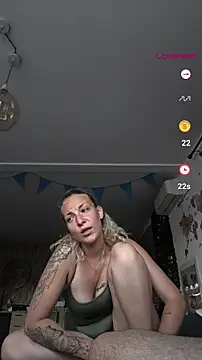 thefrenchkiss25 online show from 04-26-26, 06:16