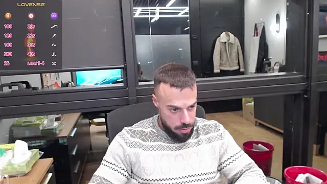 Snapshot of todddantes25 chatting on 02-14-25, 03:58 todddantes25 online show from 02-14-25, 03:58