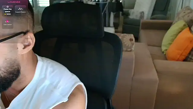 todddantes25 online show from 04-18-26, 04:59