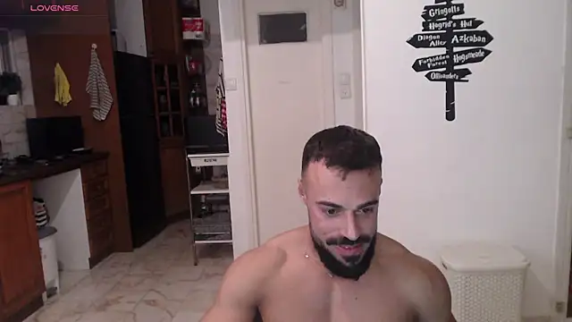 Snapshot of todddantes25 chatting on 01-31-25, 11:24 todddantes25 online show from 01-31-25, 11:24