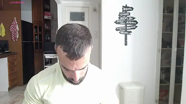 Snapshot of todddantes25 chatting on 03-20-25, 08:40 todddantes25 online show from 03-20-25, 08:40