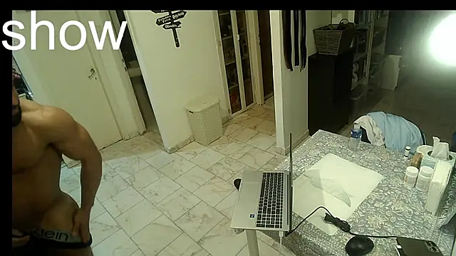 Snapshot of todddantes25 chatting on 01-11-25, 05:40 todddantes25 online show from 01-11-25, 05:40