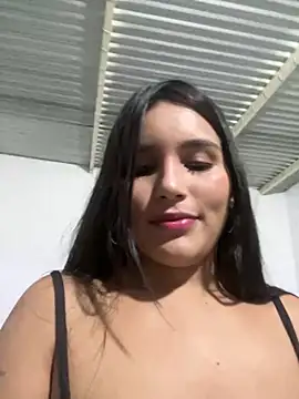 Snapshot of the_queen_of_street chatting on 02-26-25, 03:03 the queen of street online show from 02-26-25, 03:03