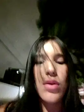 Snapshot of the_queen_of_street chatting on 09-19-25, 03:54 the queen of street online show from 09-19-25, 03:54