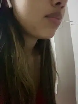 LuizaDiaz online show from 03-03-25, 07:49