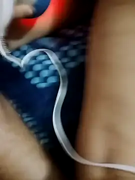 parejanuevahoff online show from 11-04-25, 04:05