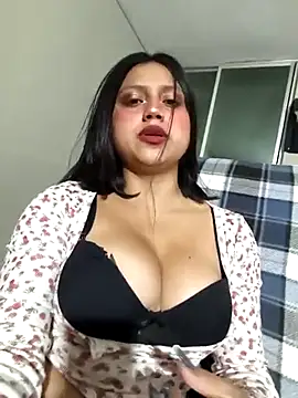 Snapshot of Adrianisx chatting on 03-16-25, 04:52 Adrianisx online show from 03-16-25, 04:52