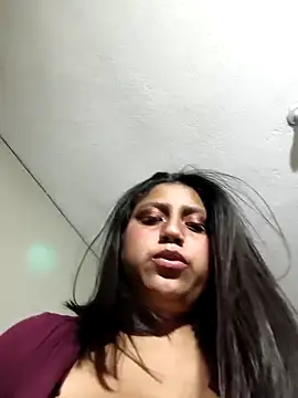 Snapshot of Adrianisx chatting on 03-11-25, 06:52 Adrianisx online show from 03-11-25, 06:52