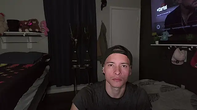 azzel19 online show from 01-08-25, 02:14