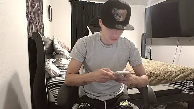 azzel19 online show from 01-19-26, 01:09