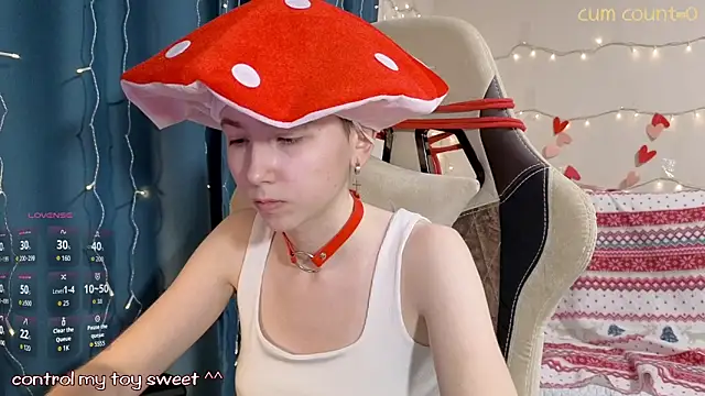 Aurora First online show from 02-11-26, 04:51