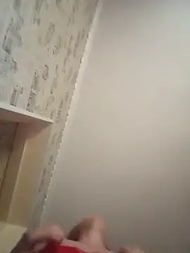 Lauren Amabel online show from 10-22-25, 08:14