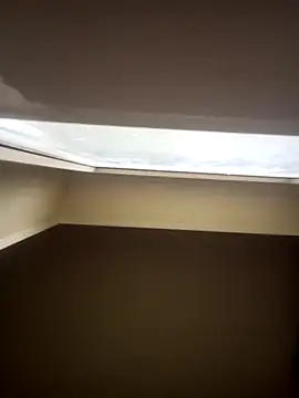 Lauren Amabel online show from 10-18-25, 08:05