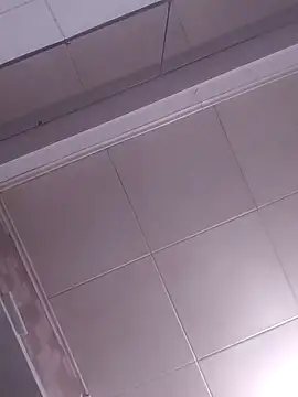 Lauren Amabel online show from 01-12-25, 08:36