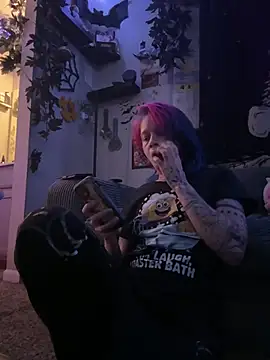 trashbrat online show from 05-26-26, 10:35