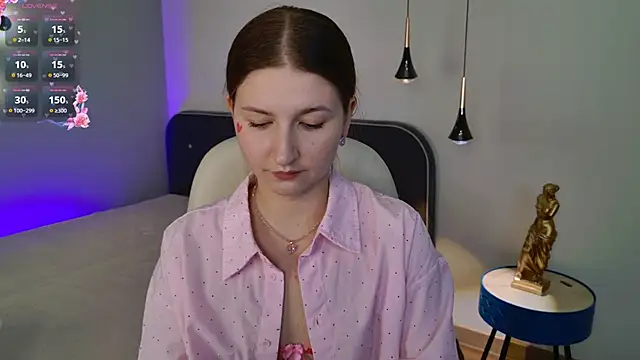 Katty Bacchus online show from 02-14-25, 02:23