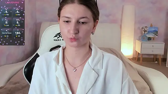 Katty Bacchus online show from 02-18-25, 02:16