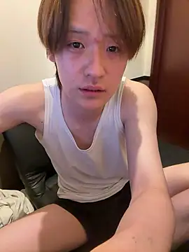 riku38777 online show from 04-19-26, 01:23