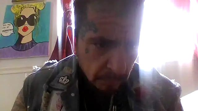 Snapshot of justthetip4209 chatting on 05-22-26, 05:33 justthetip4209 online show from 05-22-26, 05:33