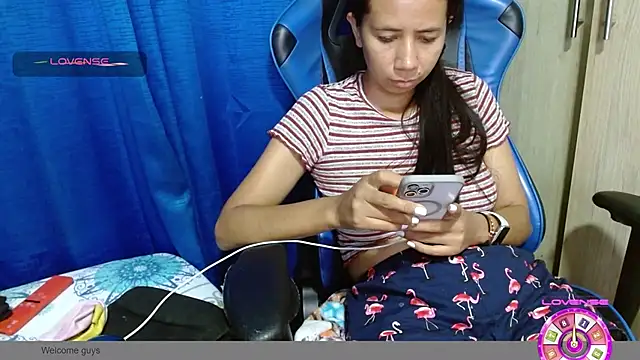 Danielagomez33 online show from 03-19-26, 12:54