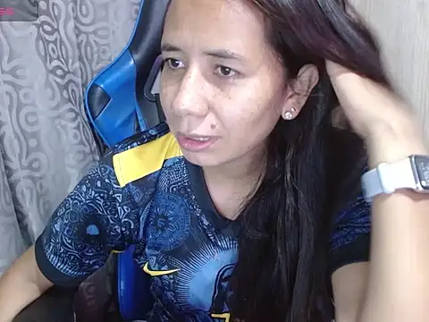 Danielagomez33 online show from 05-04-26, 11:51