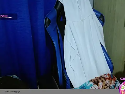 Danielagomez33 online show from 02-16-26, 12:20