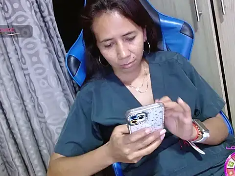 Danielagomez33 online show from 05-24-26, 01:27