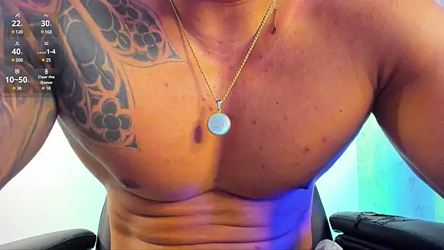 Snapshot of Maximoscott chatting on 02-20-25, 10:37 Maximoscott online show from 02-20-25, 10:37