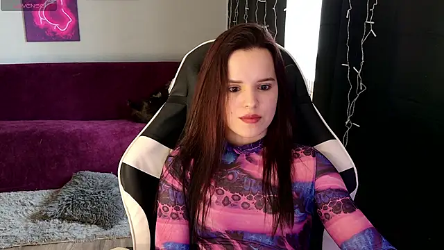 Snapshot of Harleen_Moore chatting on 05-12-26, 04:53 Harleen Moore online show from 05-12-26, 04:53