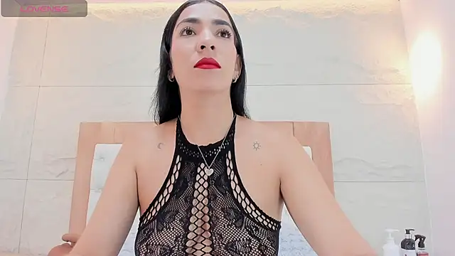Snapshot of FLEURGRECO chatting on 06-20-26, 12:21 FLEURGRECO online show from 06-20-26, 12:21