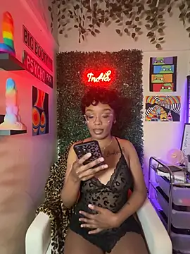 idaaloveexx online show from 05-01-26, 01:05