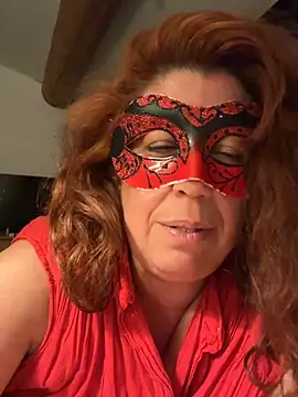 Snapshot of sweetinside_ chatting on 07-20-26, 10:45 sweetinside online show from 07-20-26, 10:45