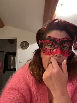 Snapshot of sweetinside_ chatting on 02-15-26, 09:36 sweetinside online show from 02-15-26, 09:36