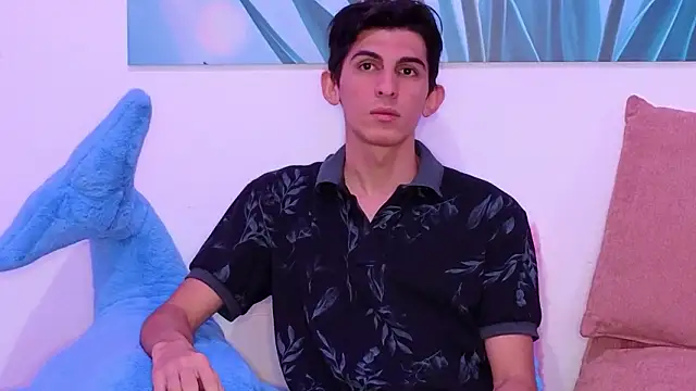 Snapshot of Ana_and_Leo chatting on 02-10-26, 03:11 Ana and Leo online show from 02-10-26, 03:11