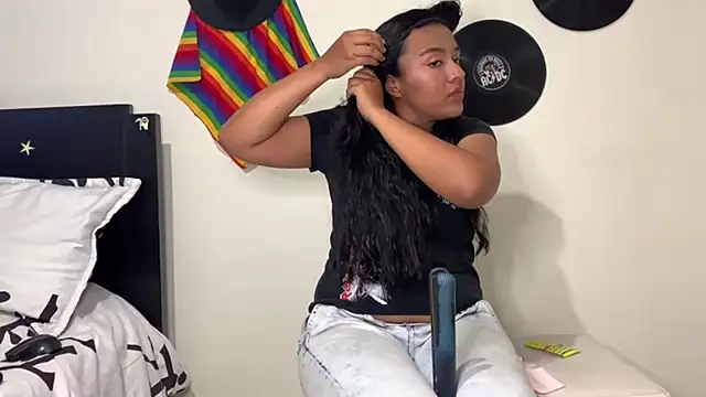 giselao online show from 01-12-25, 03:39