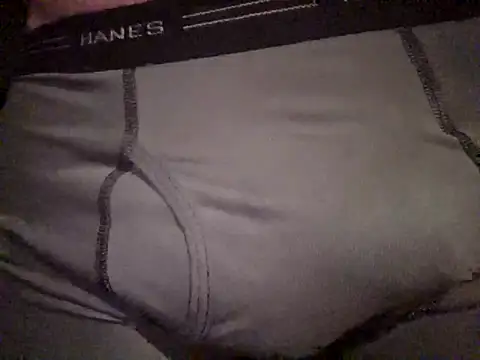 Snapshot of hesjustafriend chatting on 10-01-25, 07:57 hesjustafriend online show from 10-01-25, 07:57