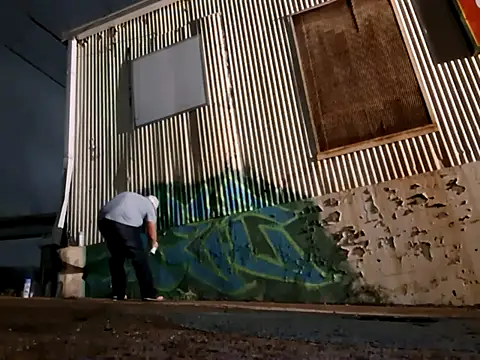 hesjustafriend online show from 04-19-26, 09:32