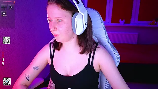 mon lola online show from 02-25-26, 03:56