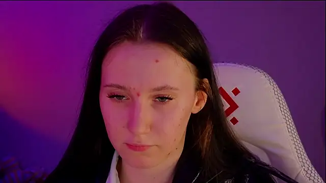 mon lola online show from 03-15-25, 05:37