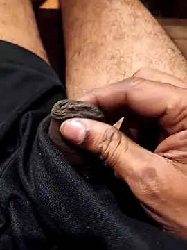 Snapshot of vannaaaa100 chatting on 12-03-25, 01:21 vannaaaa100 online show from 12-03-25, 01:21