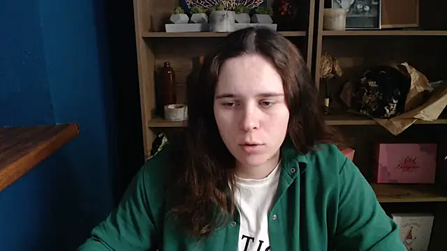 mini girly online show from 10-22-25, 01:32