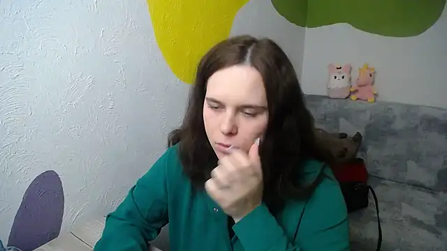 mini girly online show from 11-13-25, 03:16