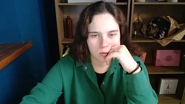 mini girly online show from 10-21-25, 02:27