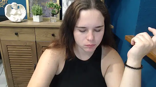 mini girly online show from 09-19-25, 07:34