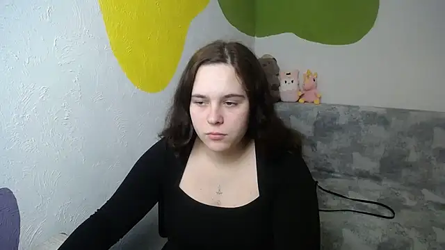 mini girly online show from 11-10-25, 01:05