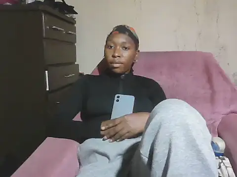 Hotdaily04 online show from 09-29-25, 07:48