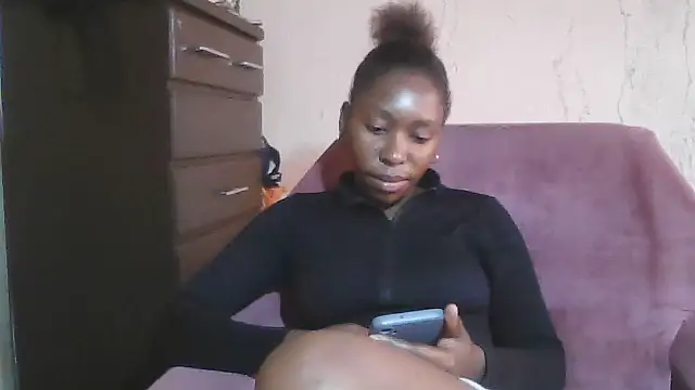 Hotdaily04 online show from 09-24-25, 07:26