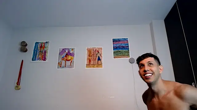 HOTLATINO2025 online show from 10-15-25, 04:26