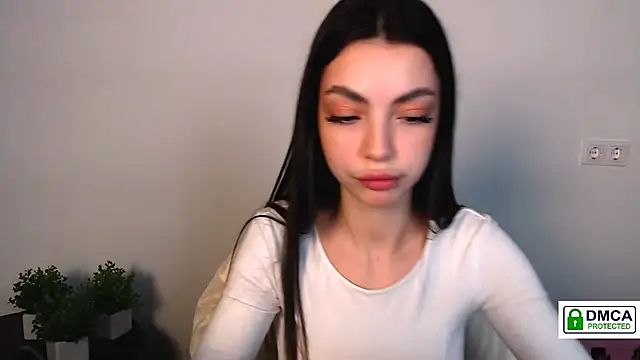 Snapshot of Lexi_Jous chatting on 10-14-25, 02:17 Lexi Jous online show from 10-14-25, 02:17